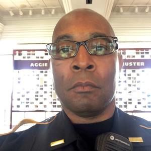 Meet your Posher, Clarence